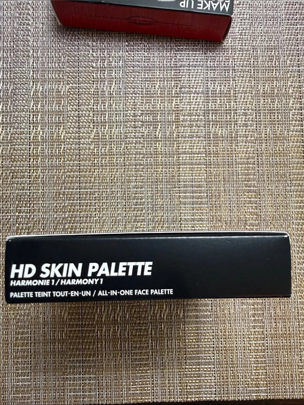 Make Up For Ever HD Skin Palette - Black with White Accent